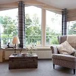 Holiday home Treetops *