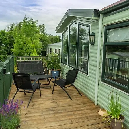 Holiday home Treetops *