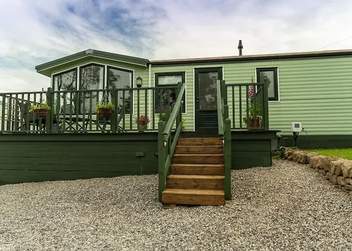 Treetops Holiday home *