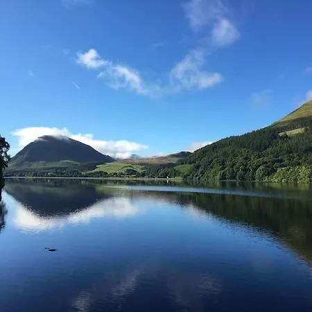 Treetops 度假居 *